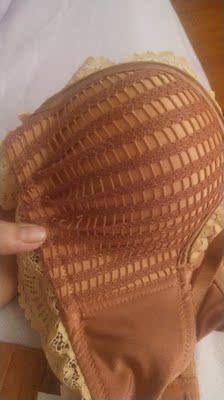 实物真的很漂亮,质量很好,超级喜欢哦,穿着也合适,性价比很高。 实物真的很漂亮,质量很好,超级喜欢哦,穿着也合适,性价比很高。