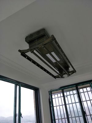 吐槽主妇点评:电动晾衣架奥普和好太太哪个好用？真实不含糊！