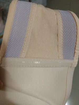 面料很柔软，对平胸妹子不友好