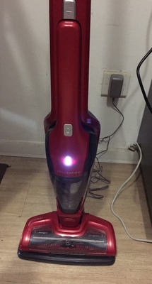 吐槽打扫用伊莱克斯吸尘器怎么样，吸力大吗？噪音会不会很大