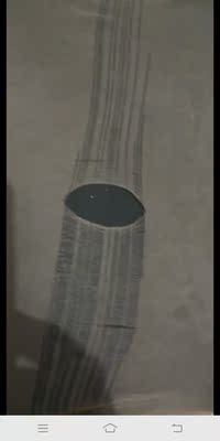 宝贝如商家描述超薄油亮防滑不掉裆，好象不能任意剪裁，因为破了会抽丝。