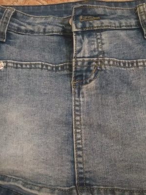 质量很好，穿上挺好穿的，还不错，很喜欢