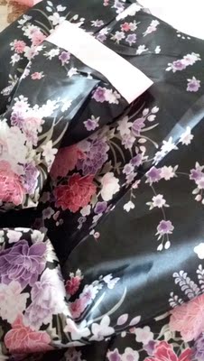 宝贝很好  穿上也很凉快  质量也不错  卖家服务也很好  物流很快