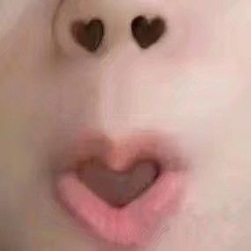 穿着很舒服，也很性感。哈哈哈，刚好可以贴暖宫贴。棒棒哒。