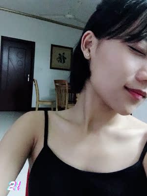 好看好看。84斤码数合适 还会来买 好看好看。84斤码数合适 还会来买