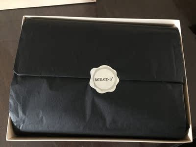 超乎意料的好，包装也太漂亮了，衣服质感也好，每一个小细节都很到位。太赞了！！！