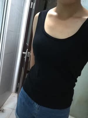 质量很好,但是码买大了,本来想买m码,结果买成了xxl,我的天,找谁去哭,唉,好评吧 质量很好,但是码买大了,本来想买m码,结果买成了xxl,我的天,找谁去哭,唉,好评吧