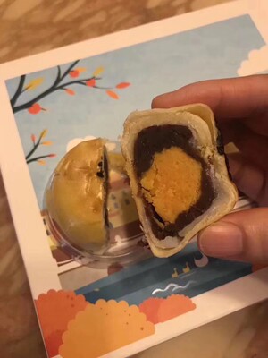 轩妈蛋黄酥，海鸭蛋