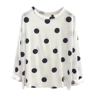 衣服收到了，挺好的，客服服务态度很好，物流也快，