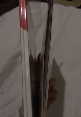 质量差得一比潦倒和图片简直太差；腰和内裤一样低，还要时不时的忘上拉：昨天刚第一条；拉几次就一个大洞，瞬间从大腿到小腿底下：今天穿了第二条；忍无可忍来差评！再次强调裤腰低裤腰不紧：松松垮垮的气人；还不支持退货！还包装都不一样的假牌子，无法容忍裤腰实在太低