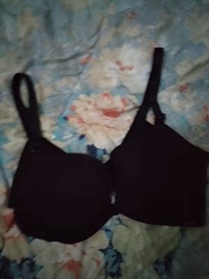 好看质量好性感大小刚好上托不下垂价格实惠物美价廉非常划算喜欢