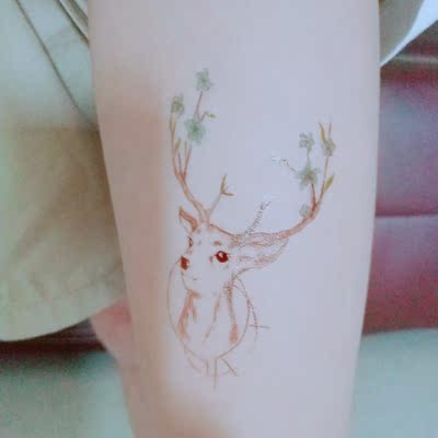 并没有那么持久。而且只能说是一次性的。一洗澡就掉了。