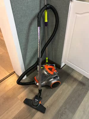 火爆的苏泊尔吸尘器怎么样，吸得干净吗，通过三个使用看真相