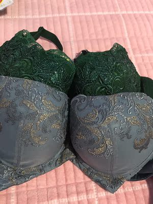 这个灰色和图片有色差，图片有点紫色，实物是灰色的。