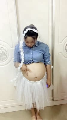 衣服很干净,尺寸也是刚好,一胎没拍,想着二胎留念下,自己手机拍的,但是效果也是很好的!喜欢 衣服很干净,尺寸也是刚好,一胎没拍,想着二胎留念下,自己手机拍的,但是效果也是很好的!喜欢