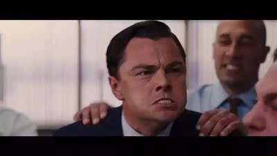 第一次洗内裤的时候会掉色 颜色是酒红色的 内衣有点臭