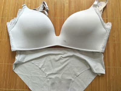 还可以,没试过不懂效果怎样,好穿话下次会回购的! 还可以,没试过不懂效果怎样,好穿话下次会回购的!