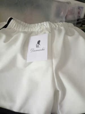 物美价廉，就是没有口袋