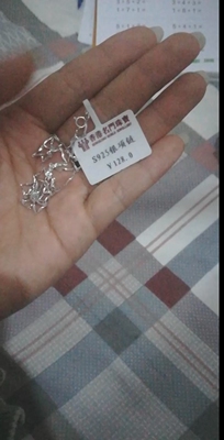 纯银项链，净链35包邮，套装送盒子75包邮，实体银店，多款多样多坠欢迎选购，13889122512.加微信有优惠！挑款可视频！，忘记正事了，宝贝非常好！