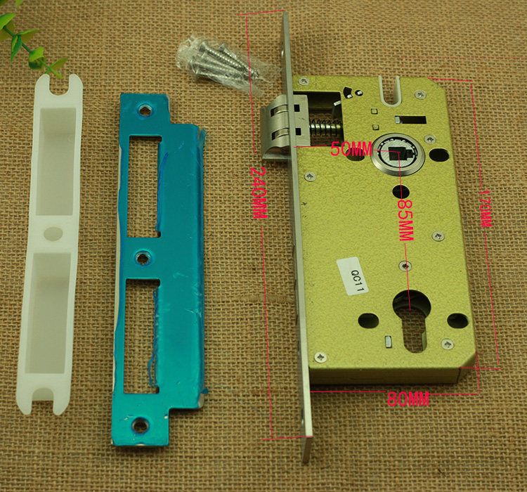 (也不接受大量订货的,因为我们平均一天只能拆几个出来品牌 香缇半岛