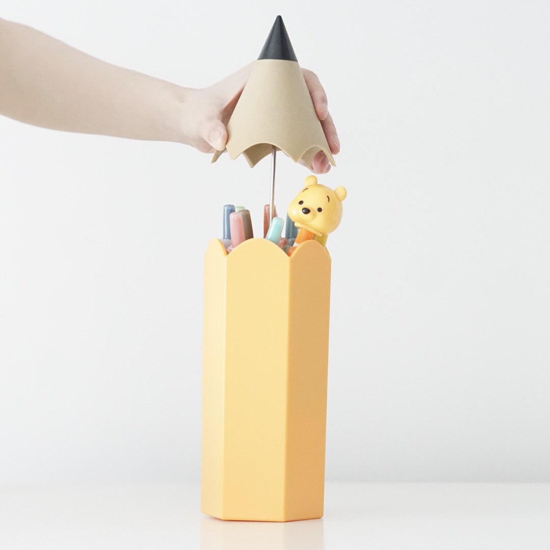 可爱放大版铅笔造型抽取式笔筒化妆刷盒子家用带盖防尘文具收纳筒