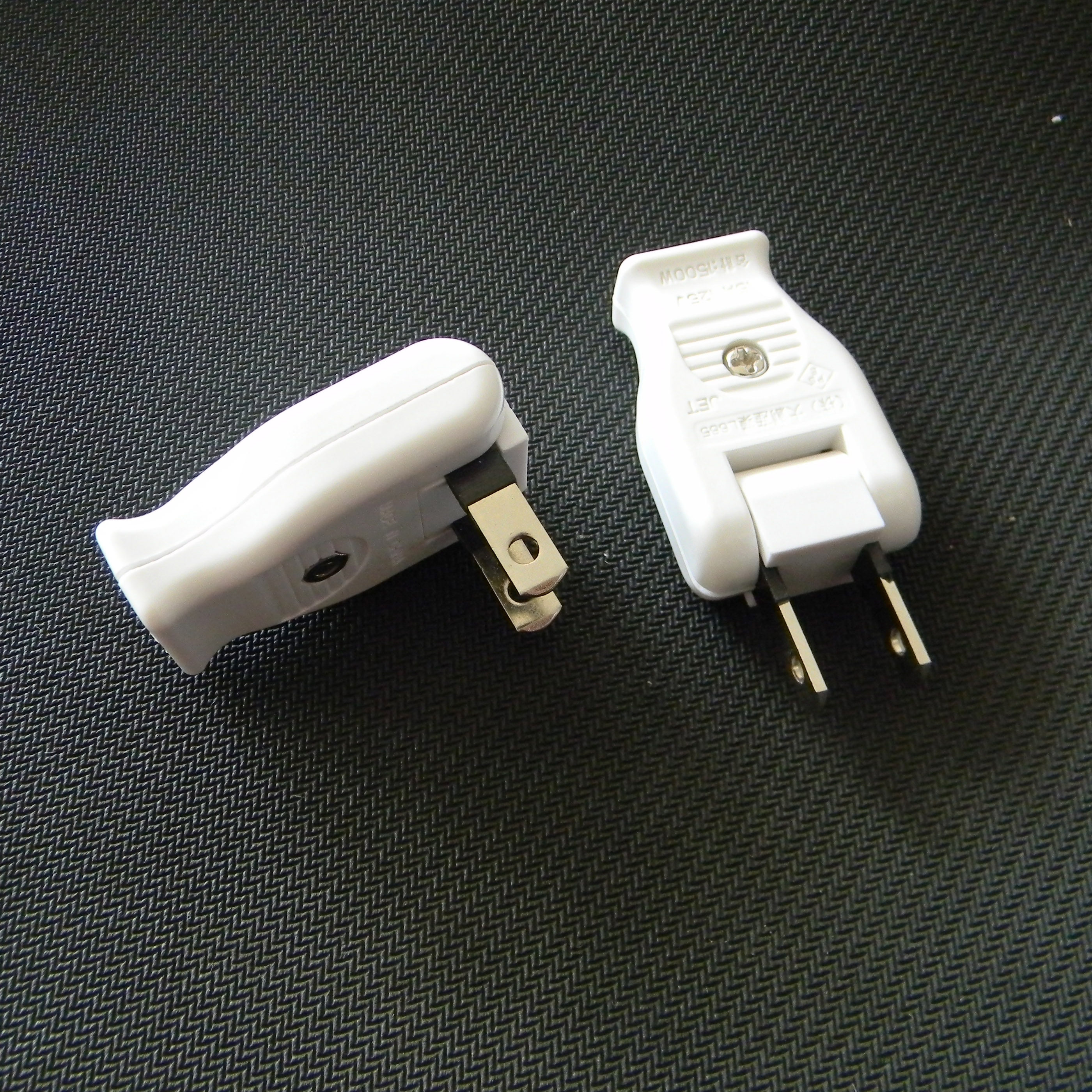 特价白色精品180度旋转插头15a阻燃全铜加厚插片结实耐用