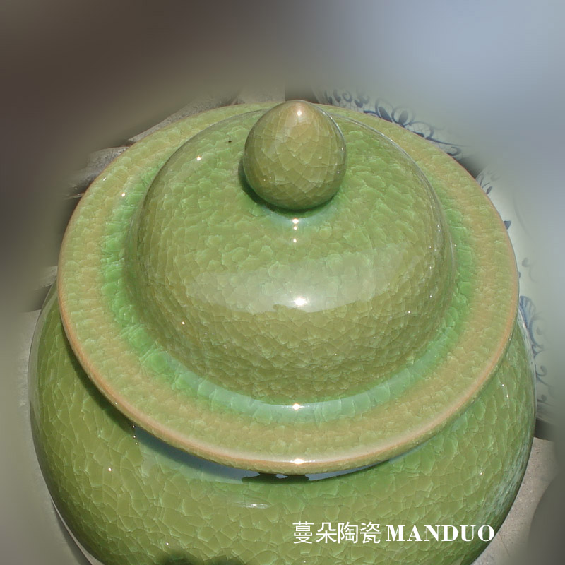 Jingdezhen elegant ice to crack the general pot of 50 cm high general elegant furnishings ice crack cover tank