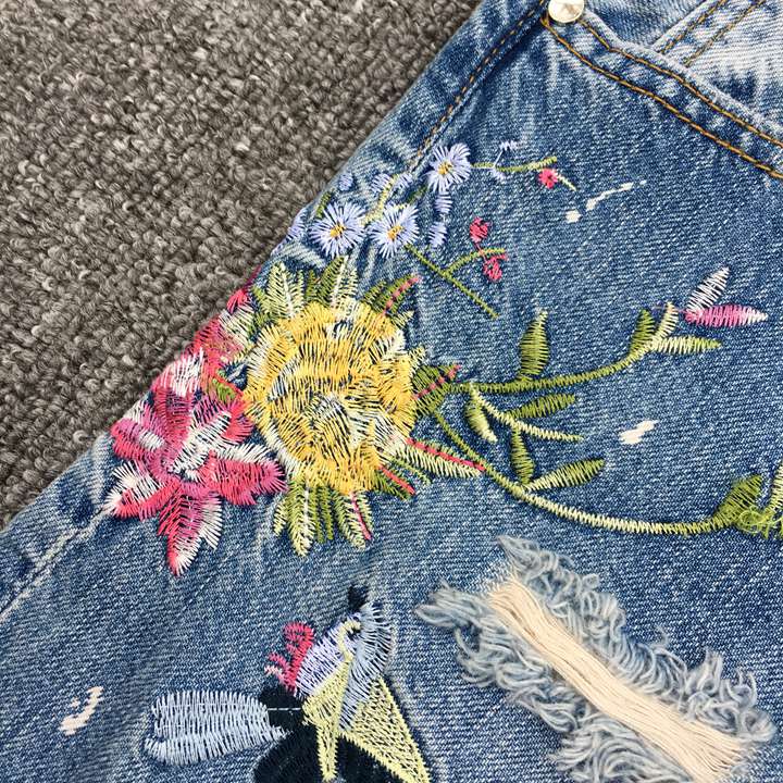 gucci刺繡牛仔褲a貨 超然牛仔褲2020春新款bf翻邊繡花九分褲寬松垮褲刺繡破洞牛仔褲女 gucci牛仔褲