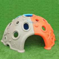 Kindergarten plastic climbing drill hole Children Outdoor large-scale sensory training space warehouse hemisphere climbing combination toy