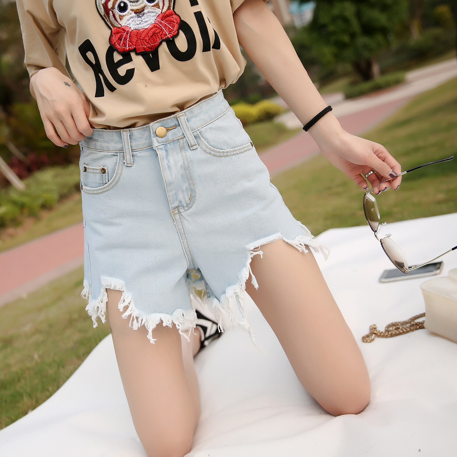 支持活动跑量新款高腰显瘦须边百搭牛仔短裤女装韩版学生时尚热裤