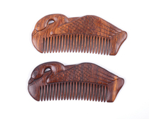 Even Tianhong Hainan Yellow Flower Pear Swan Wooden Comb High-end Red Wood Gift