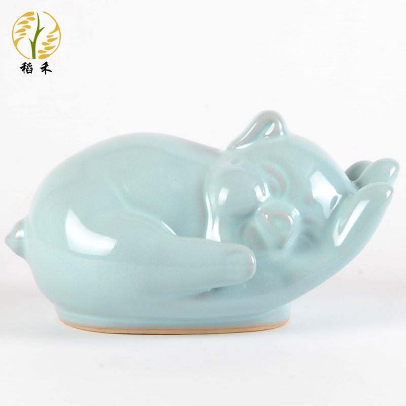 Your up porcelain arts and crafts home decoration ceramic pig simple desktop furnishing articles of Chinese style living room decoration new gift