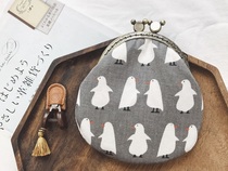 Southern Independent Studio Norse Simple Penguin Coin Wallet Gold Bag