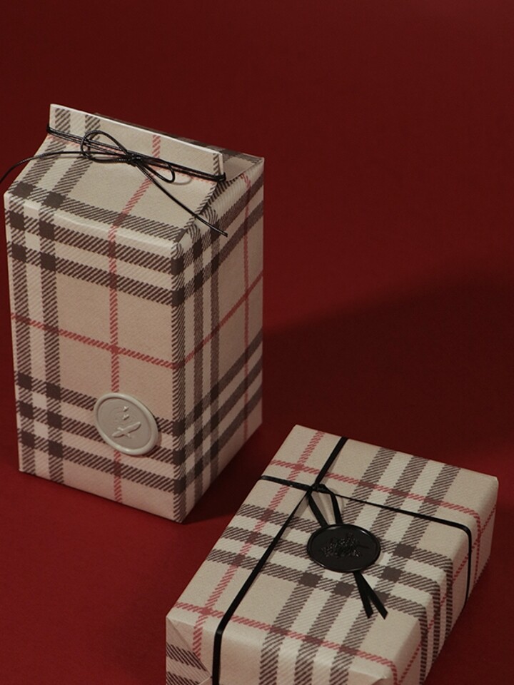 sixcoins礼物包装纸驼色格纹格子