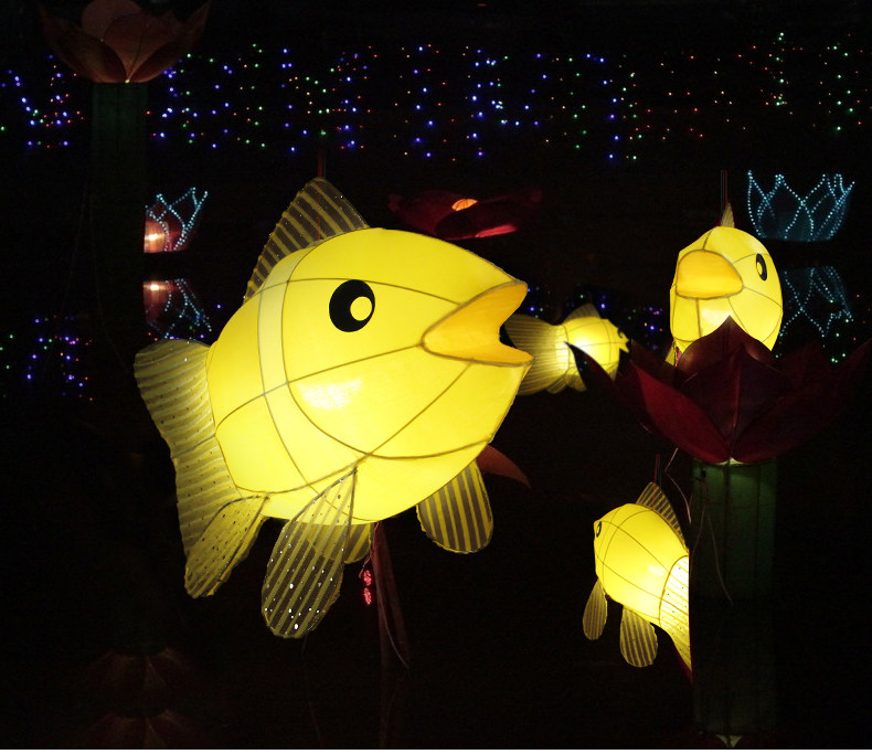 酒店广告灯笼手工艺餐厅中式茶楼火锅店特色吊灯鱼发光弹力布装饰