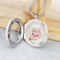Valentines Day small gift glass photo box stainless steel necklace photo frame pendant DIY design personalized custom photos
