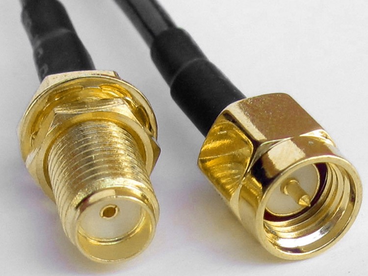 0-6g        阻   抗:50      功率:50    长度:1m    接口型号:sma内