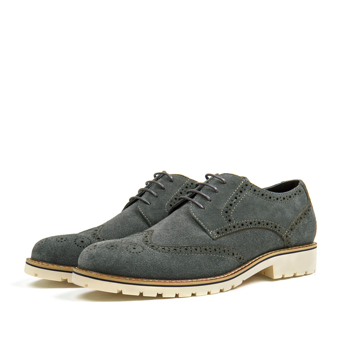 热风春季新款布洛克雕花男鞋英伦复古反绒皮休闲皮鞋h41m6385