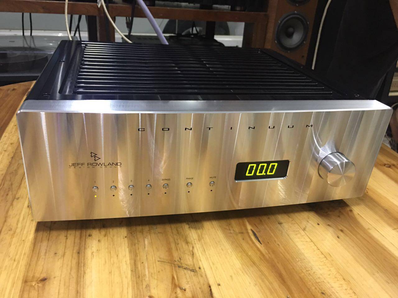 美国jeff rowland corus/乐林 continuum s2合并功放_≡ 家电交易区