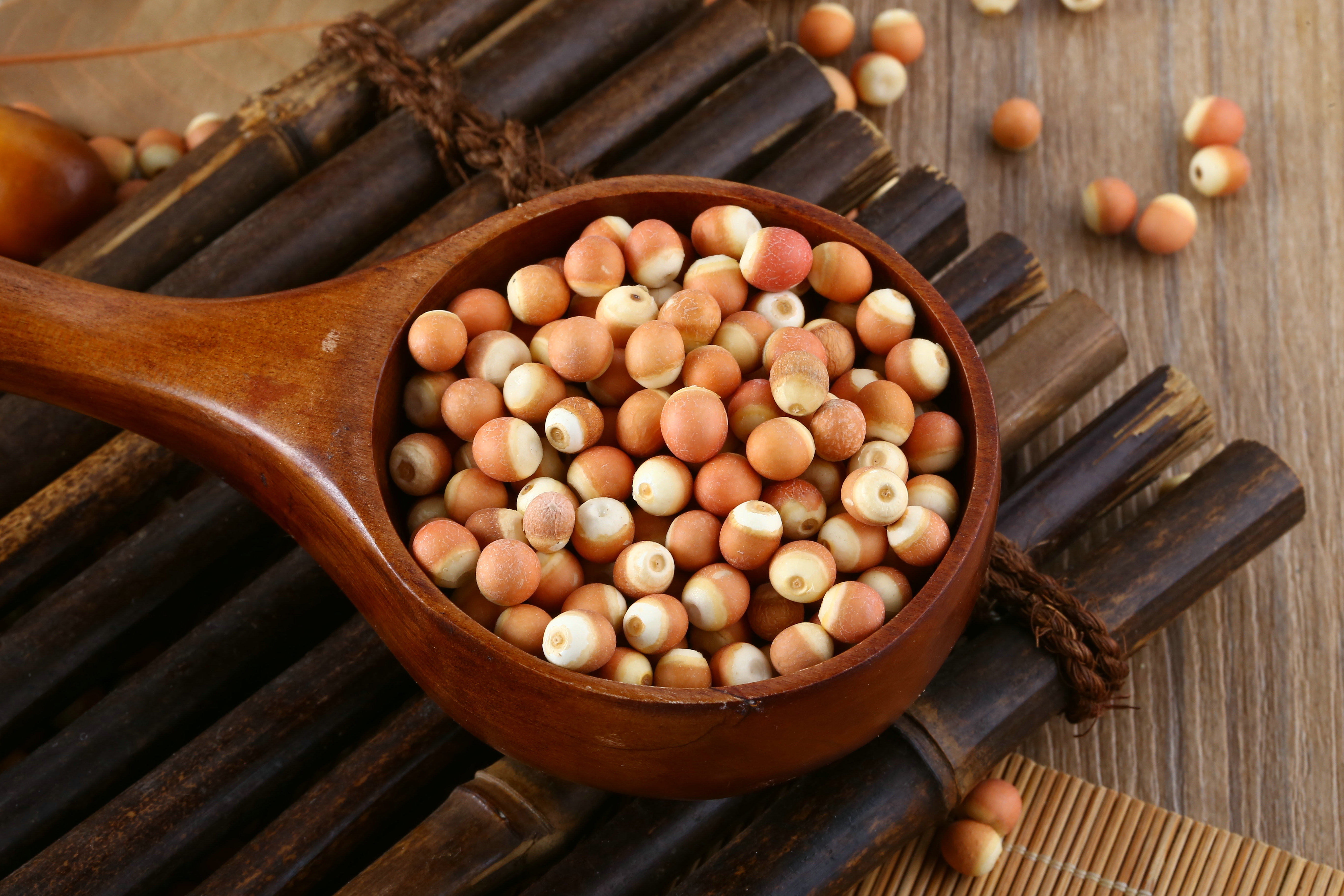 吃芡实有什么作用 有什么功效呢