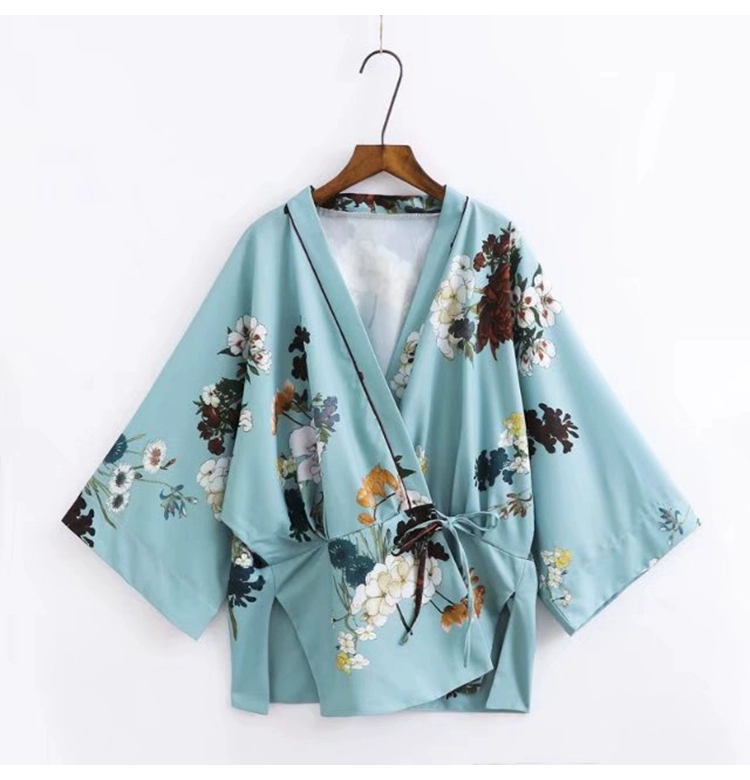 Quần áo nữ phong cách Nhật Bản và cổ điển, in hoa, áo khoác kimono ngắn, áo sơ mi điều hòa nhiệt độ, áo nịt chống nắng phong cách ngày lễ - Áo khoác ngắn