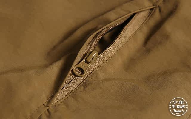 pertex quantum 户外轻薄尼龙快干面料 宽松拼色无领夹克_7折现价338