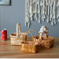 Pastoral mini wood chip portable small flower basket flower arrangement flower basket flower machine home storage basket gift hand basket