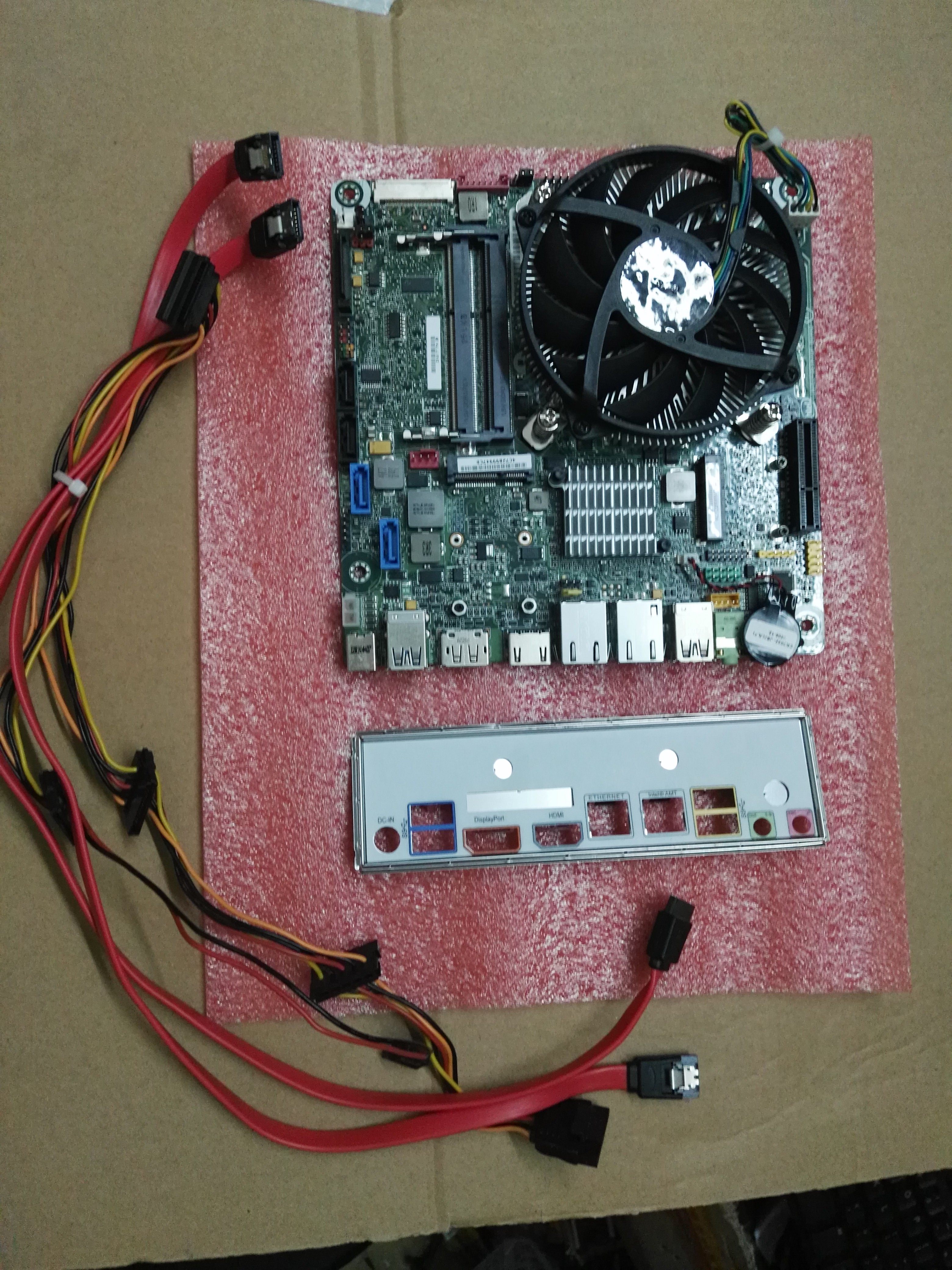 intel英特尔 dq77kb q77 mini-itx 主板 双网卡 支持msata固态
