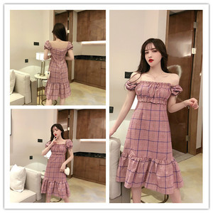 Plaid retro close waist one line collar open shoulder Ruffle fishtail dress