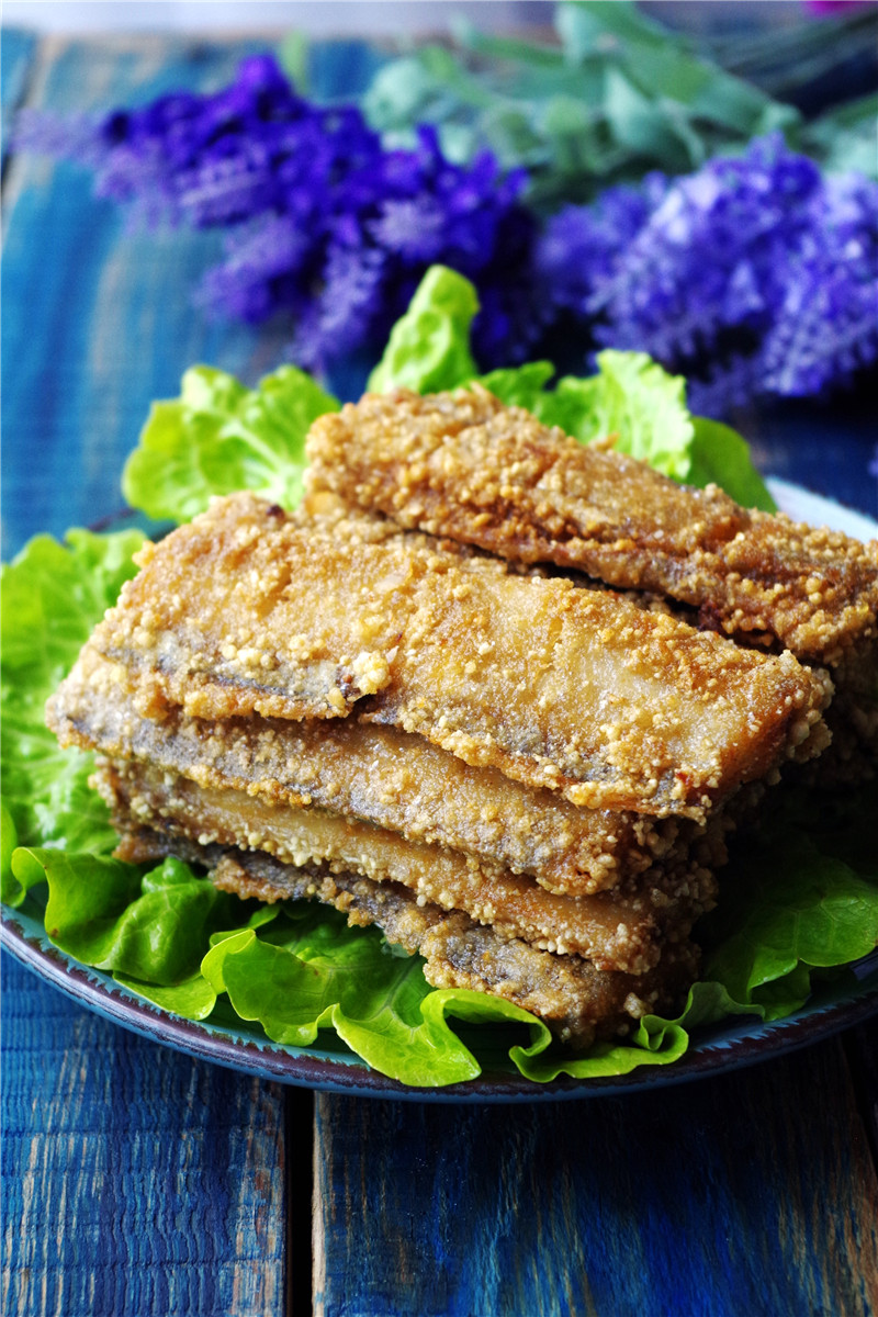 香炸带鱼—教你简单炸出外酥内嫩的带鱼!