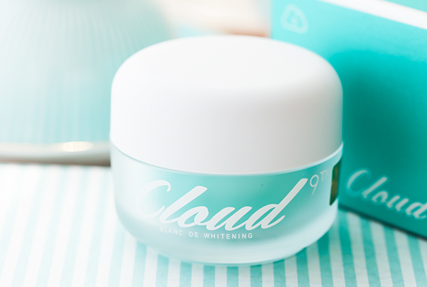 摆脱干燥肌,来一发万能霜