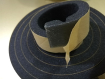 Low-density breathable dustproof caulking anti-abnormal sponge sealing strip soft beam line shock-absorbing sponge rubber strip