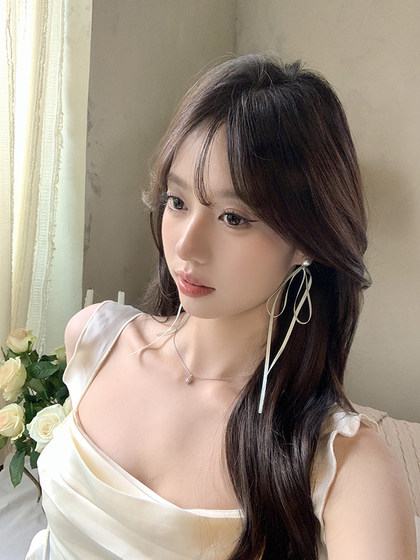 여름 발레 스타일 긴 요정 활 리본 진주 귀걸이 여성을위한 독특한 달콤한 귀걸이 여름 발레 스타일 긴 요정 활 리본 진주 귀걸이 여성을위한 독특한 달콤한 귀걸이