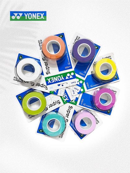 YONEX AC102 클래식하고 사용하기 쉬운, 끈적 끈적한 얇은 핸드 접착제, 진짜 제품, 카드 당 3 개 YONEX AC102 클래식하고 사용하기 쉬운, 끈적 끈적한 얇은 핸드 접착제, 진짜 제품, 카드 당 3 개